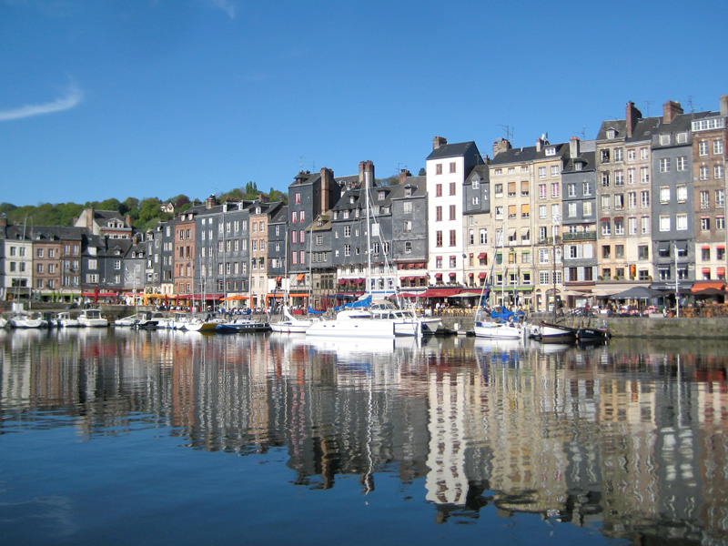 Honfleur_vieux_bassin[1].jpg